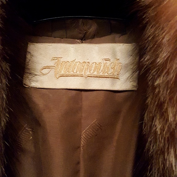 Vintage Antonovich Furs Crystal Fox Coat - Picture 3 of 4